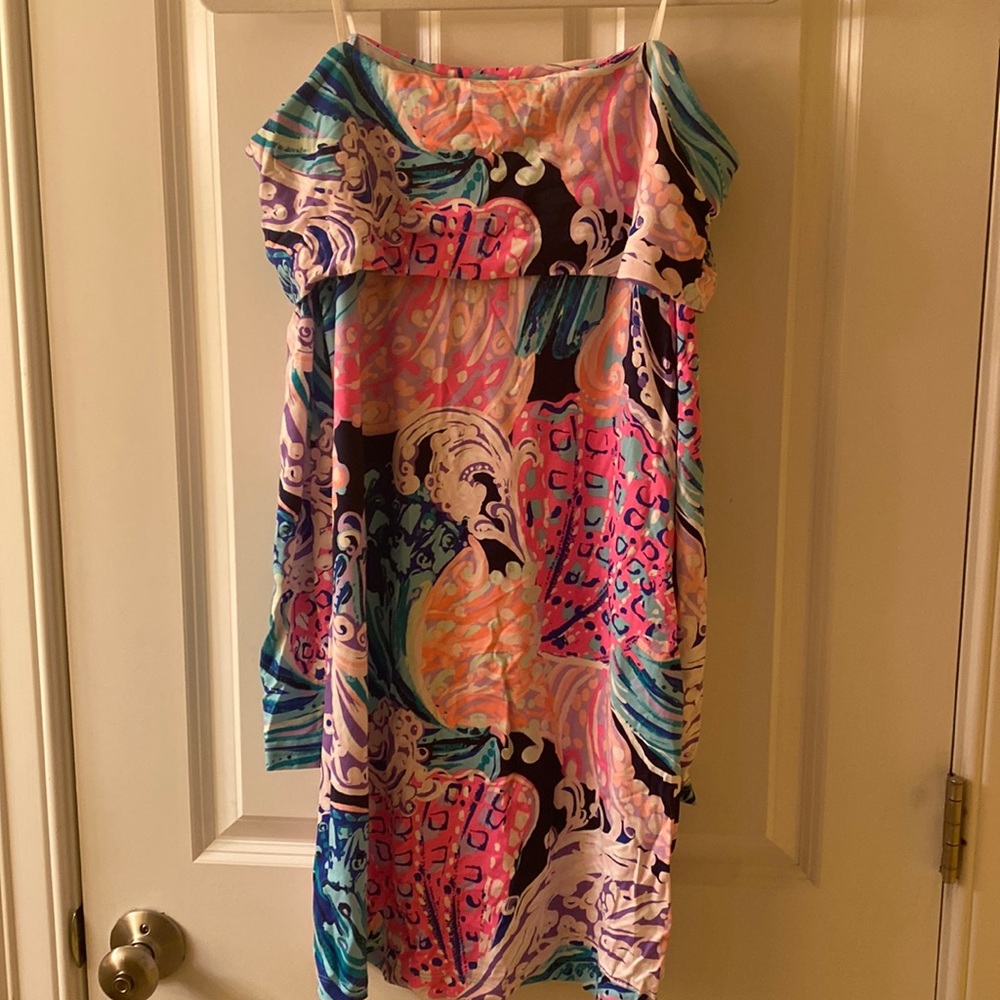 Beautiful Lilly Pulitzer off the shoulder dress